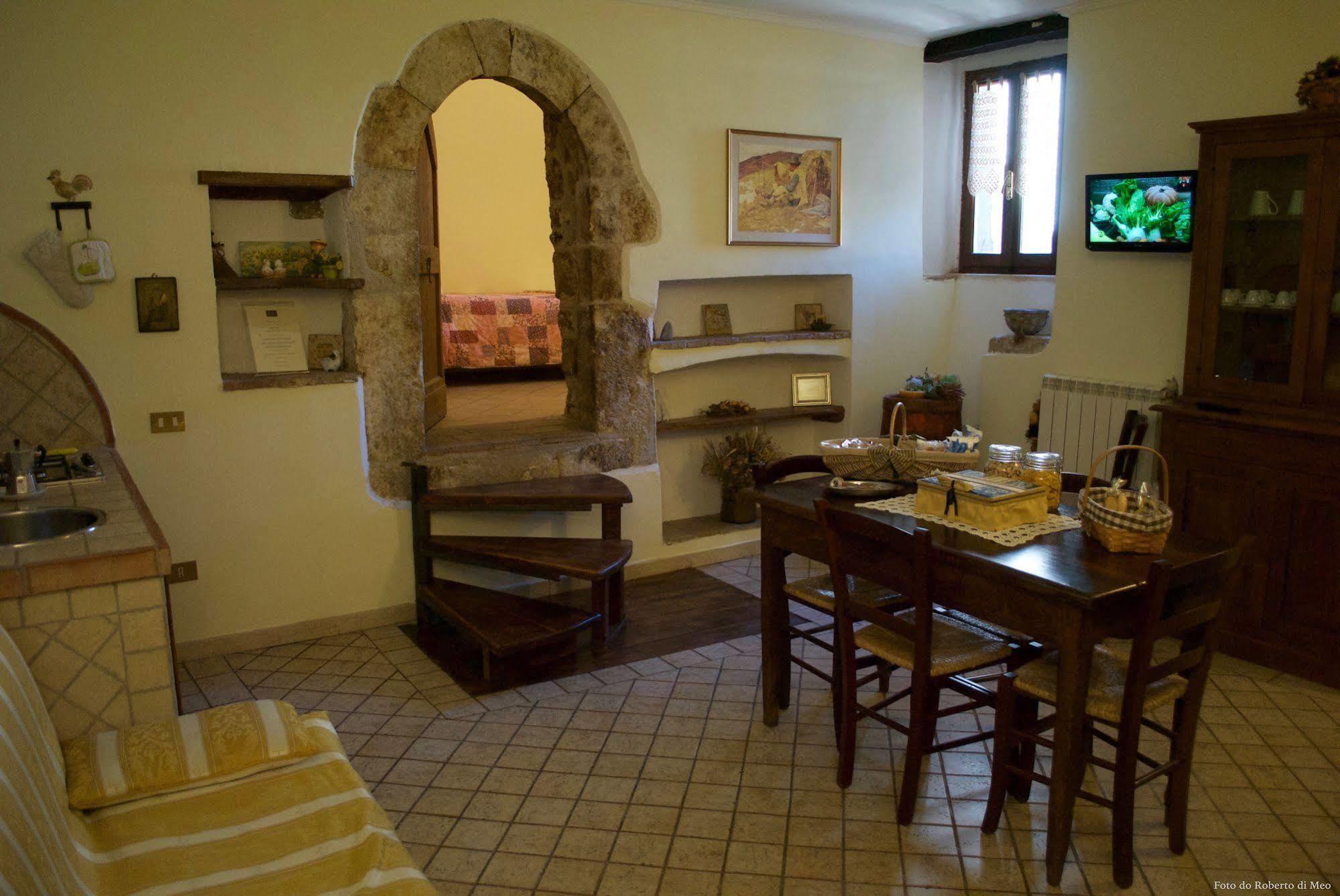 Residenza La Torre Apart otel Santo Stefano Di Sessanio Dış mekan fotoğraf