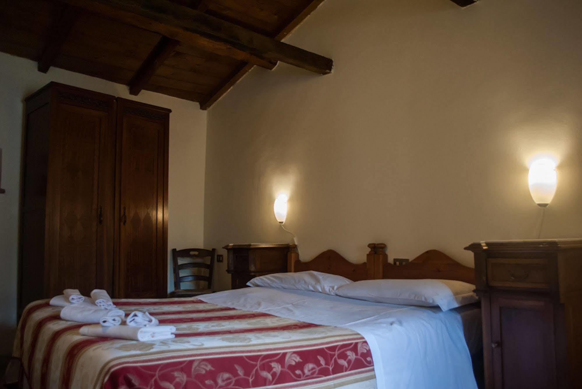 Residenza La Torre Apart otel Santo Stefano Di Sessanio Dış mekan fotoğraf